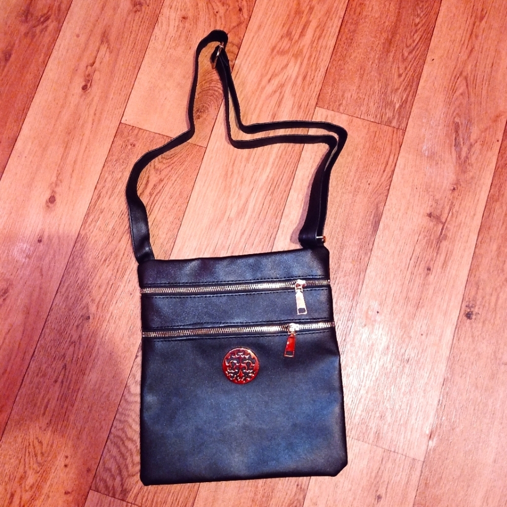 🎀Black Crossbody bag